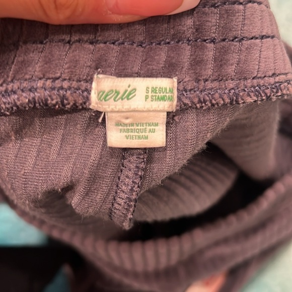 🔥Aerie Purple Corduroy Pants🔥 - Picture 3 of 11